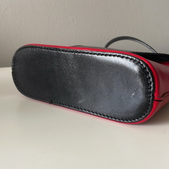 Vera Pelle leather sling bag - Picture 3 of 6